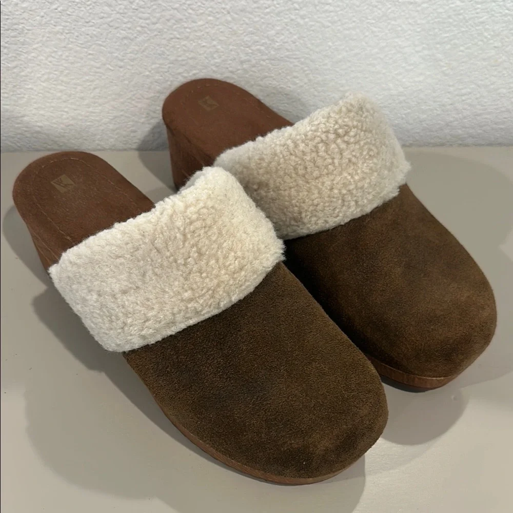 White Mountain Brown Suede Mules with Cream Shearling - Picture 9 of 12